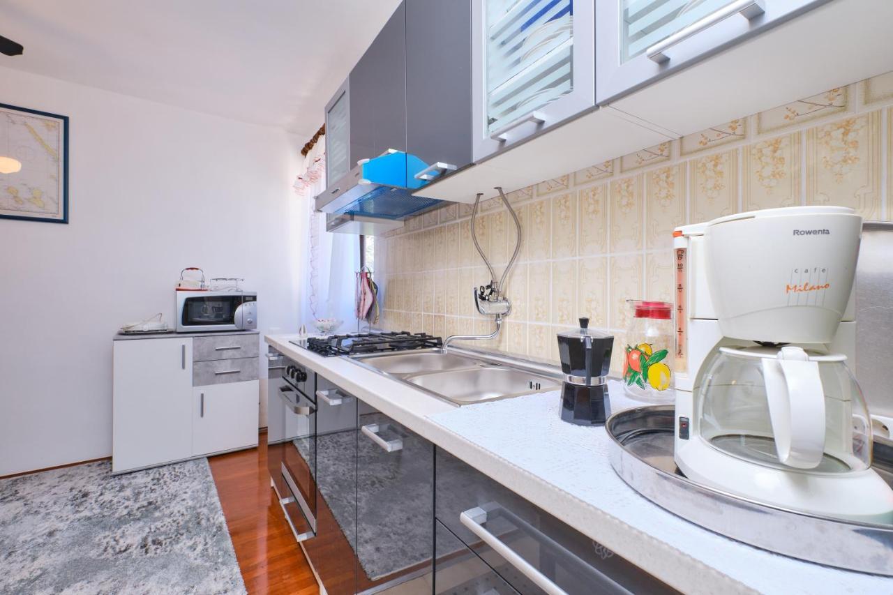 Apartman Ana Appartement Mali Lošinj Buitenkant foto